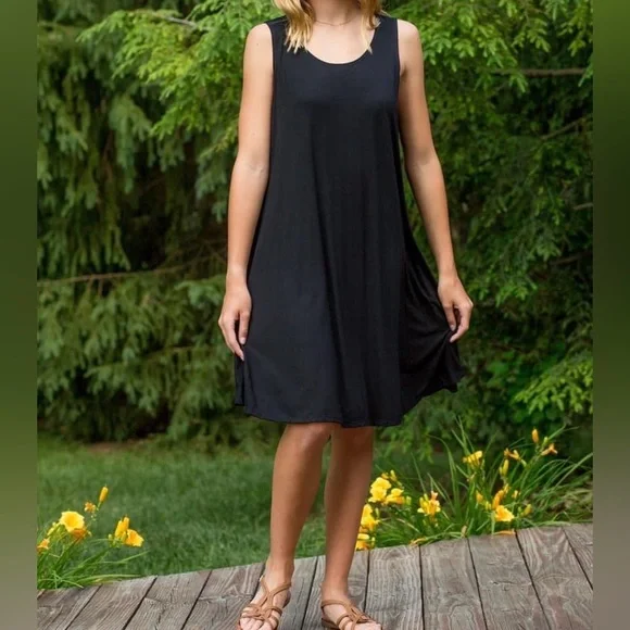 knee length black flowy dress 3/4 Sleeves Knee Length Lace Mother Of The Bride Dress, Black